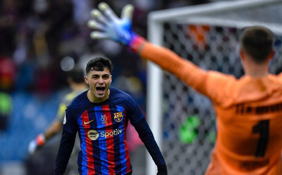 pedri celebrando con ter stegen