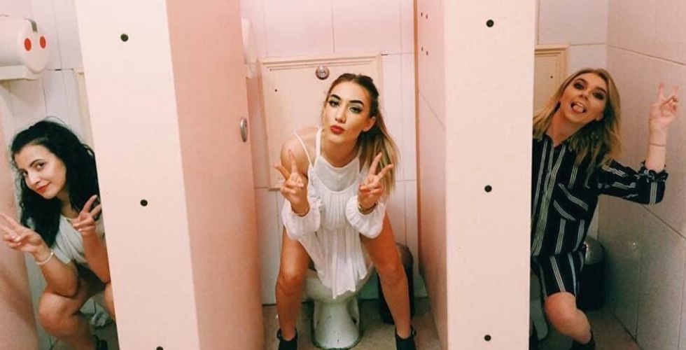 peeing 2 e1487090569158 1