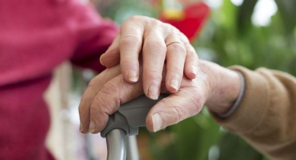 people 2568886 1920 1