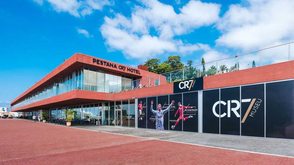 pestana-cr7-funchal-exterior-01-636047145653180912-e1469302442564