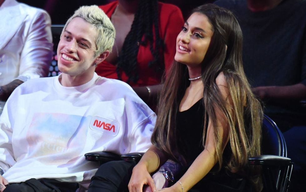 pete davidson and ariana grande attend the 2018 mtv video news photo 1020376134 1539622379 e1539943063947