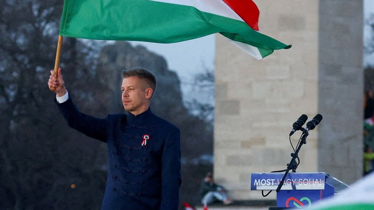 Hungarezët rrëzuan Viktor Orbánin Hungarezët rrëzuan Viktor Orbánin