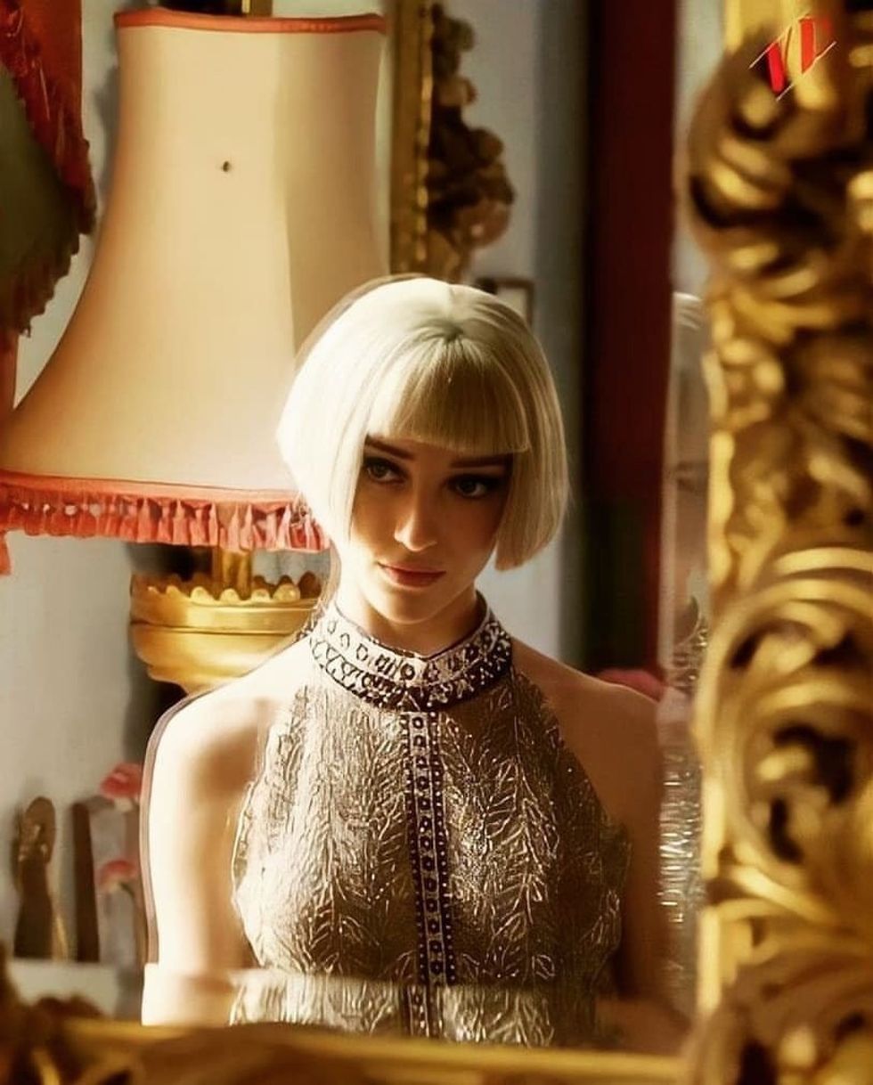 phoebe dynevor daphne bridgerton