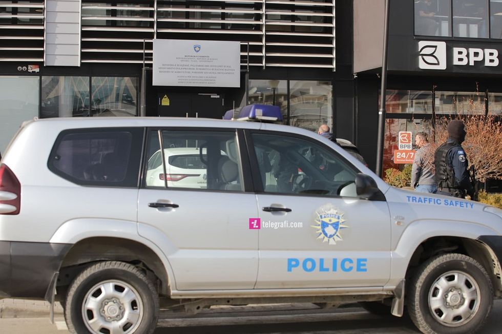 policia aksion 4 tlg