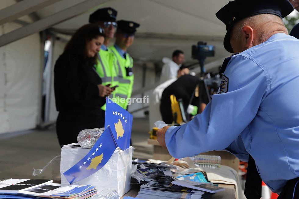 Policia e Kosoves i ekspozon me rastin e 24 vjetorit te themelimit foto Ridvan Slivova 56