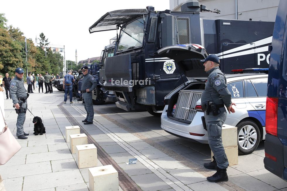 Policia e Kosoves i ekspozon me rastin e 24 vjetorit te themelimit foto Ridvan Slivova 58
