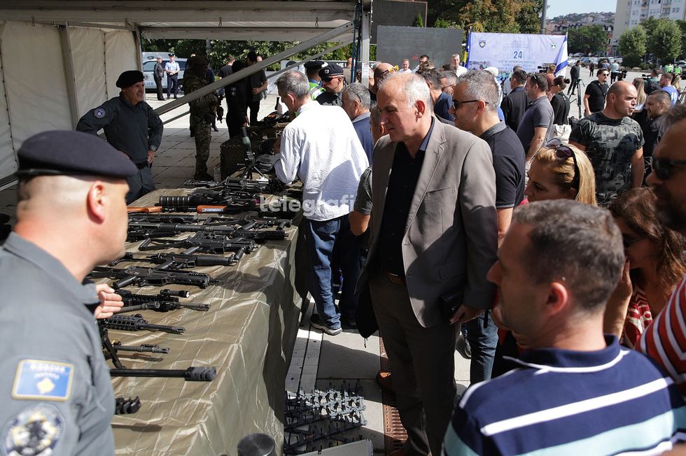 Policia e Kosoves i ekspozon me rastin e 24 vjetorit te themelimit foto Ridvan Slivova 68