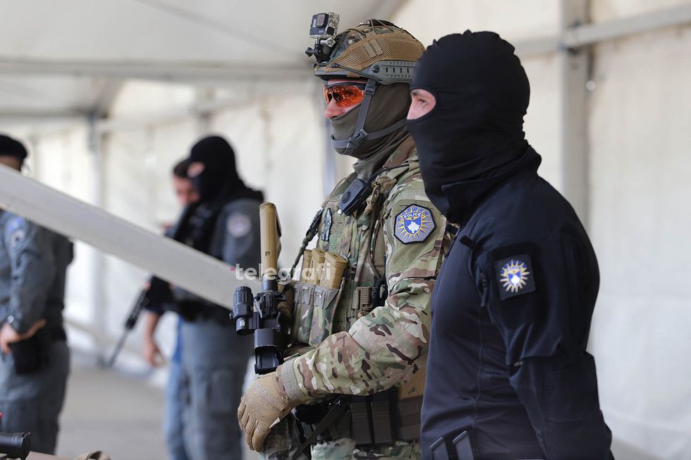 Policia e Kosoves i ekspozon me rastin e 24 vjetorit te themelimit foto Ridvan Slivova 71