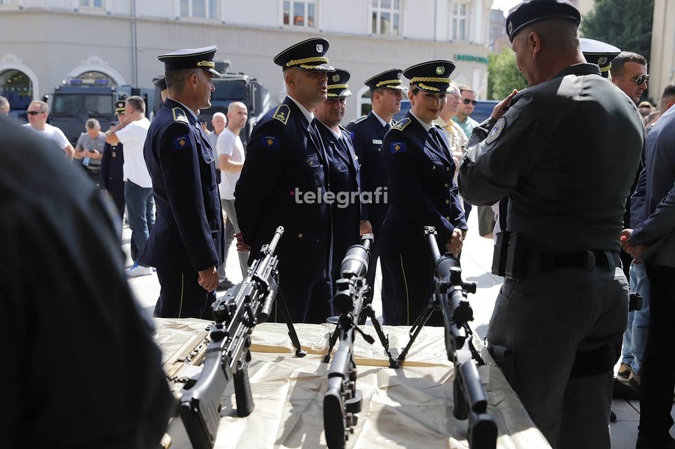 Policia e Kosoves i ekspozon me rastin e 24 vjetorit te themelimit foto Ridvan Slivova 82