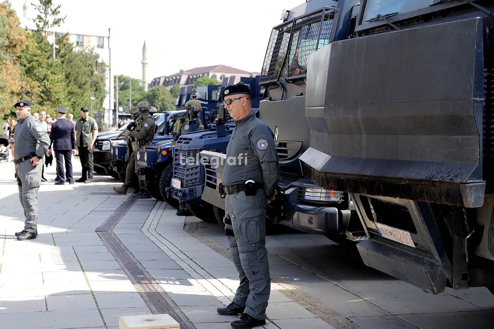 Policia e Kosoves i ekspozon me rastin e 24 vjetorit te themelimit foto Ridvan Slivova 9