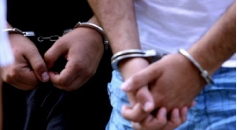 Arrestohen tre persona në Obiliq, dyshohen për vjedhje nga automjetet në disa rajone të Kosovës