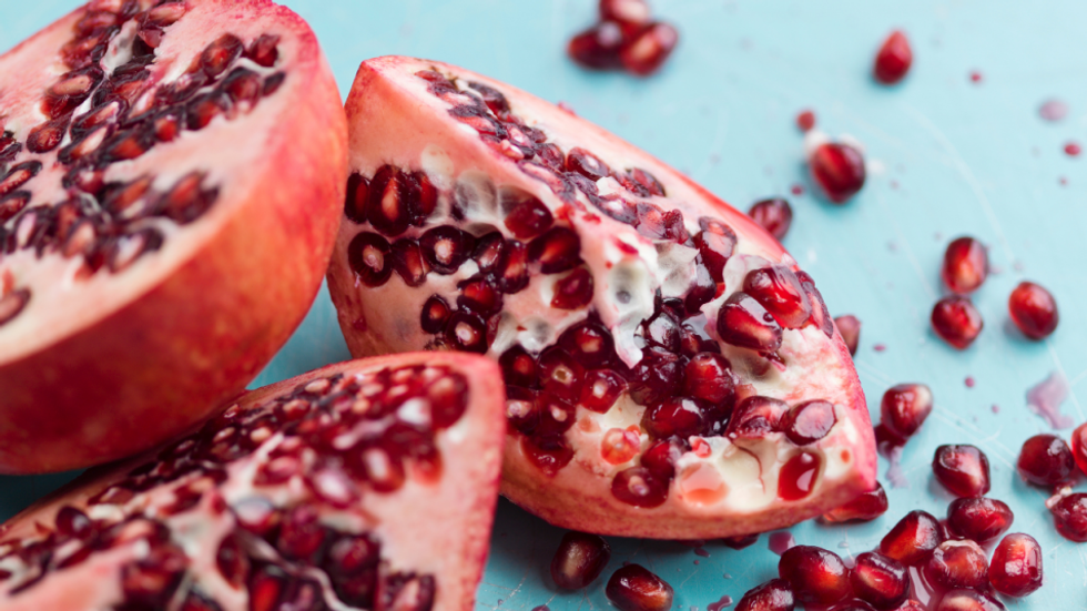 pomegranates breast cancer
