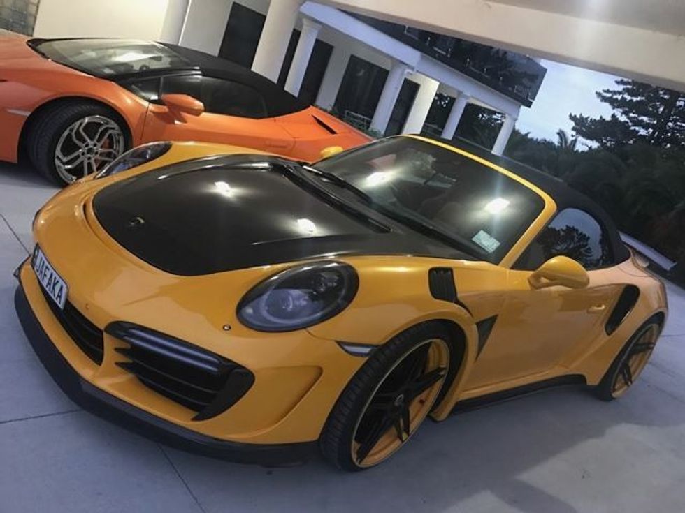 Porsche 911 u shëmtua me shtesat krejtësisht të panevojshme foto 3