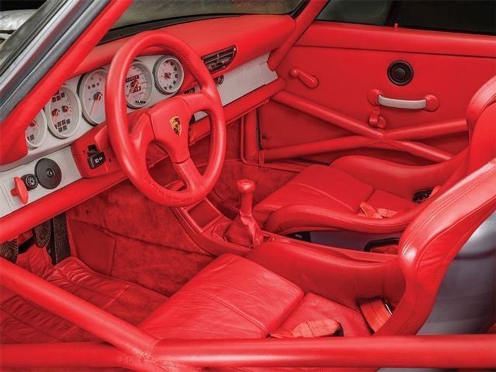 Porsche Carrera e vozitur vetëm dhjetë kilometra është shitur për dy milionë euro foto 6