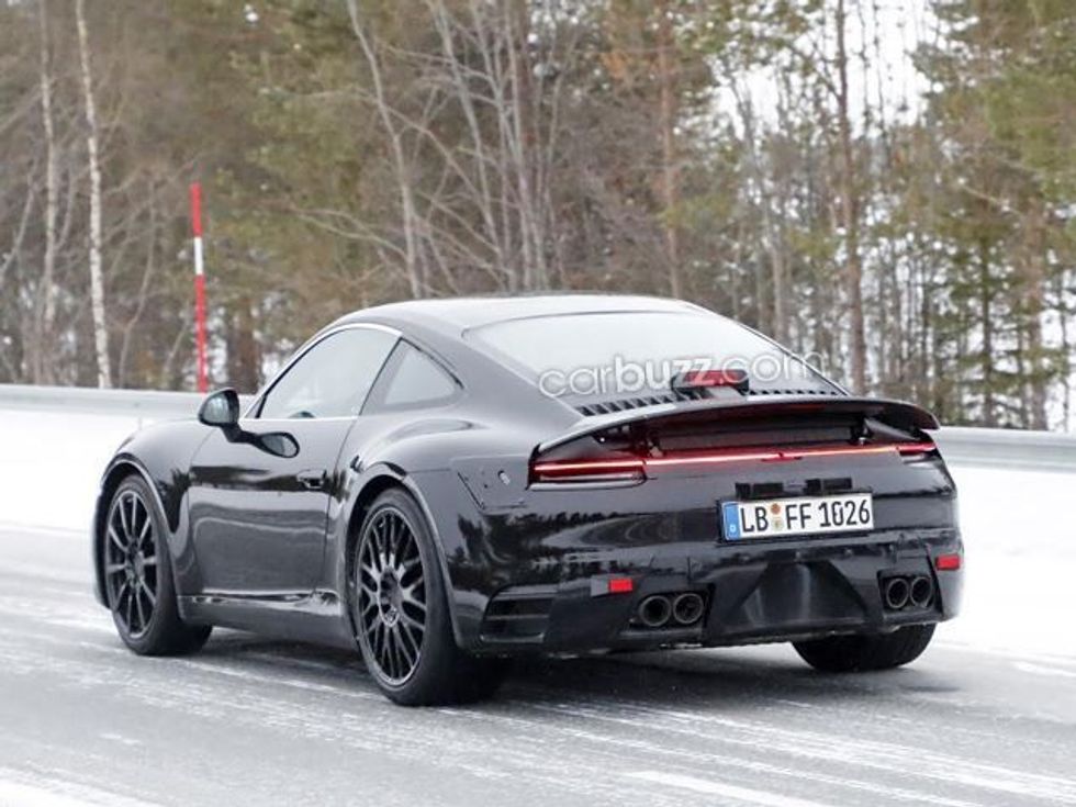 Porsche i paralajmëruar të lansohet më 2019 eshte kapur gjate procesit te testimit foto 4