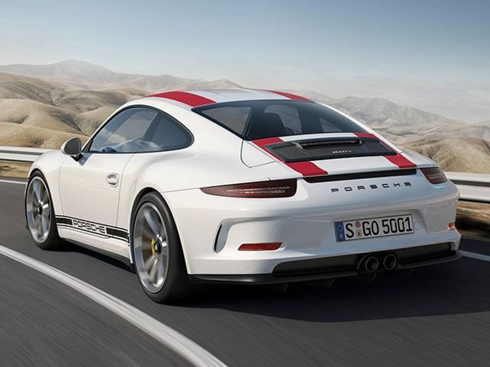 Porsche nuk iu shet modelin 911 R shofereve qe kane shkaktuar me pare aksidente foto 3