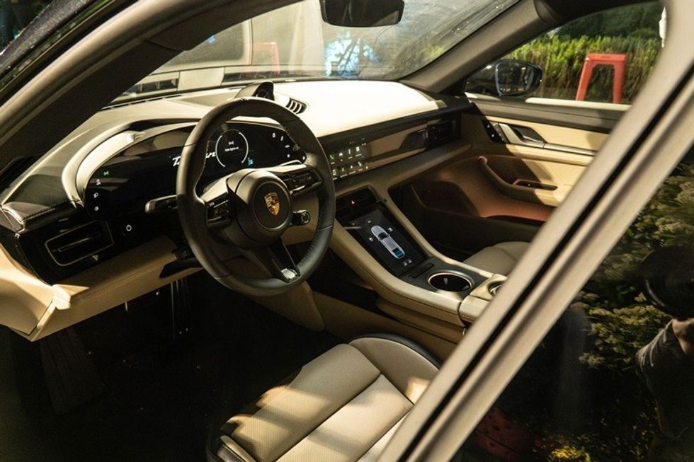 porsche taycan fl skopje 45