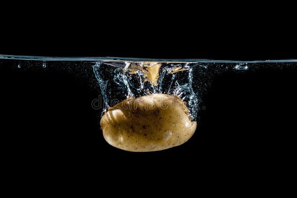 potato water 27964923 stock photo