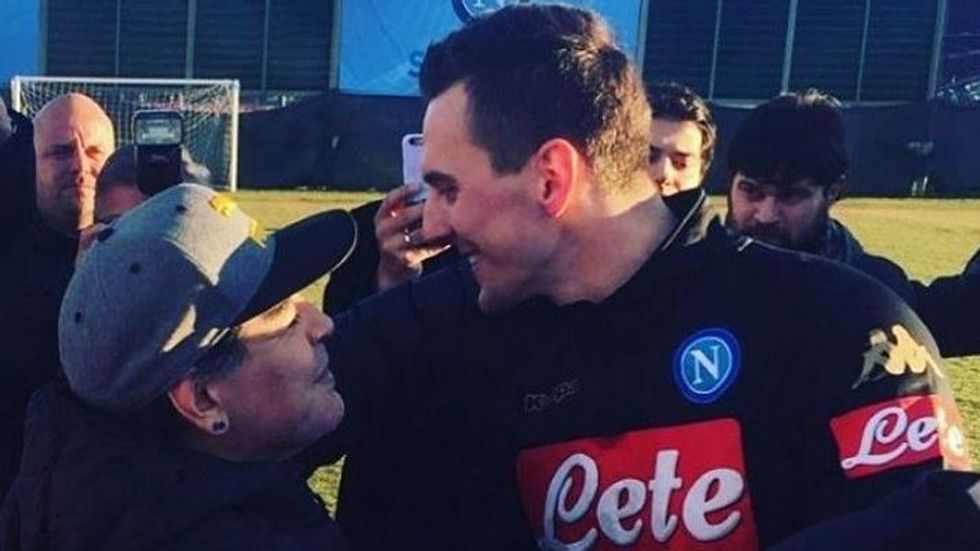 pPKktkqTURBXy9jOWY5ODIxMDlmNDg2ZjNiMmViM2U2NjBmY2IzZTcwOC5qcGVnkZMCzQNSAA