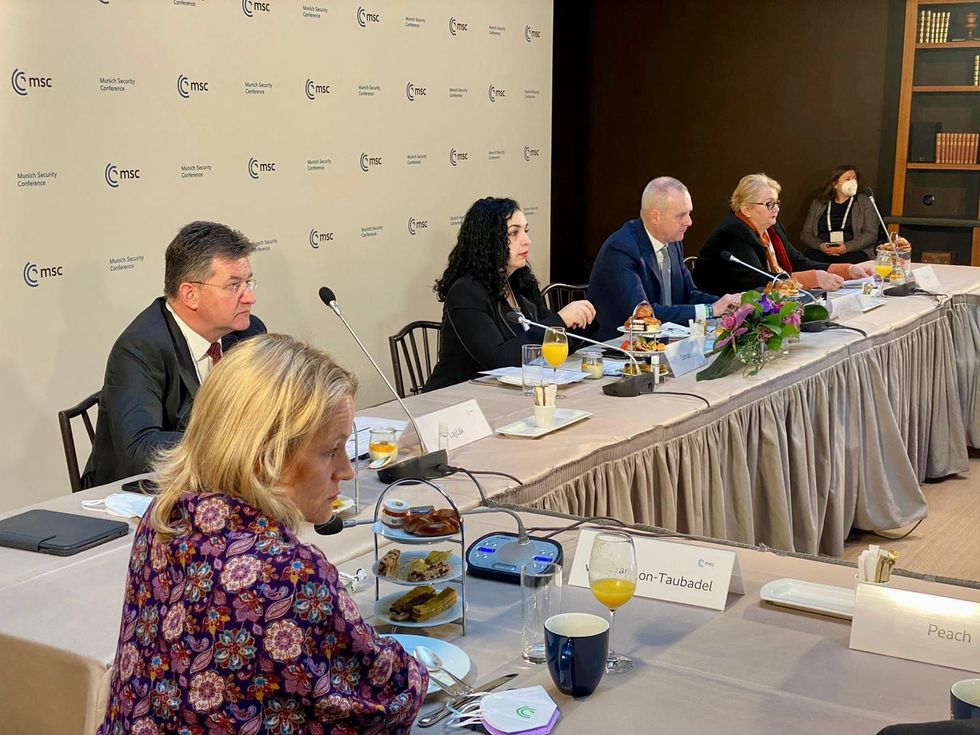 Presidentja Osmani ne Konferencen per Siguri flet ne tryezen per Ballkanin Perendimor 4