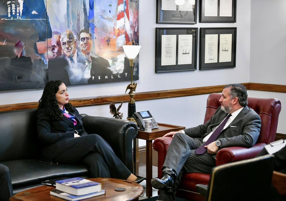 Presidentja Osmani takoi Senatorin republikan Ted Cruz 5