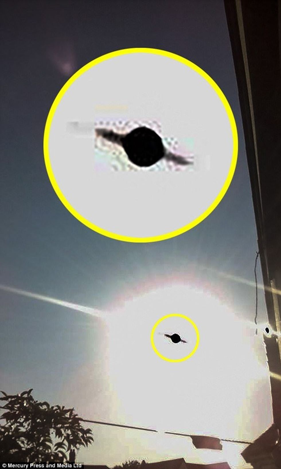 Pretendon se fotografoi jashtëtokësorin në formë planeti foto 2