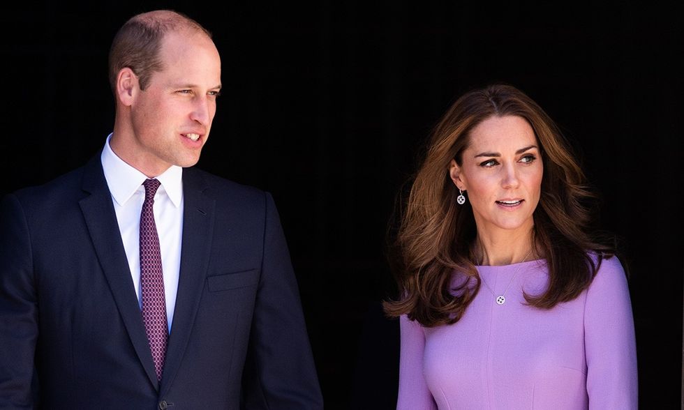 prince william kate middleton looking distance t