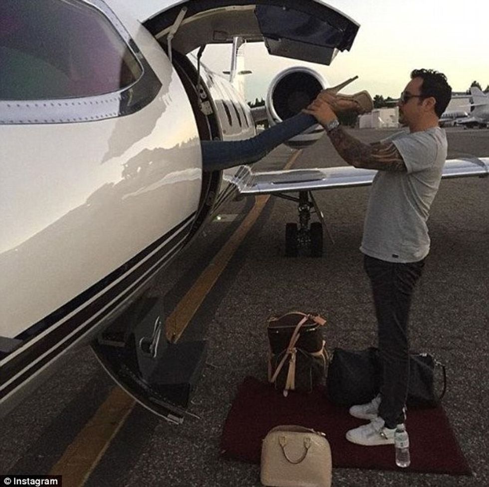 Prindërit e pasur në Instagram tregojne jeten luksoze me shpenzime enorme foto 6