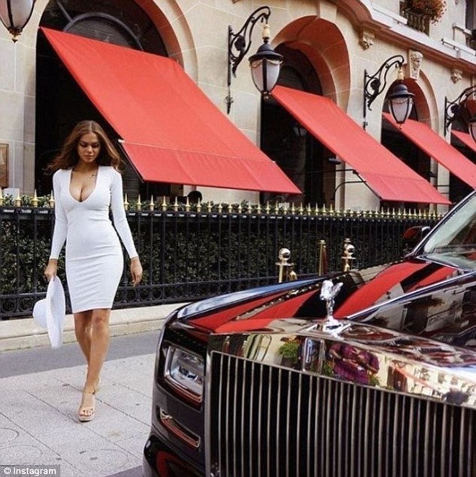 Prindërit e pasur në Instagram tregojne jeten luksoze me shpenzime enorme foto 8