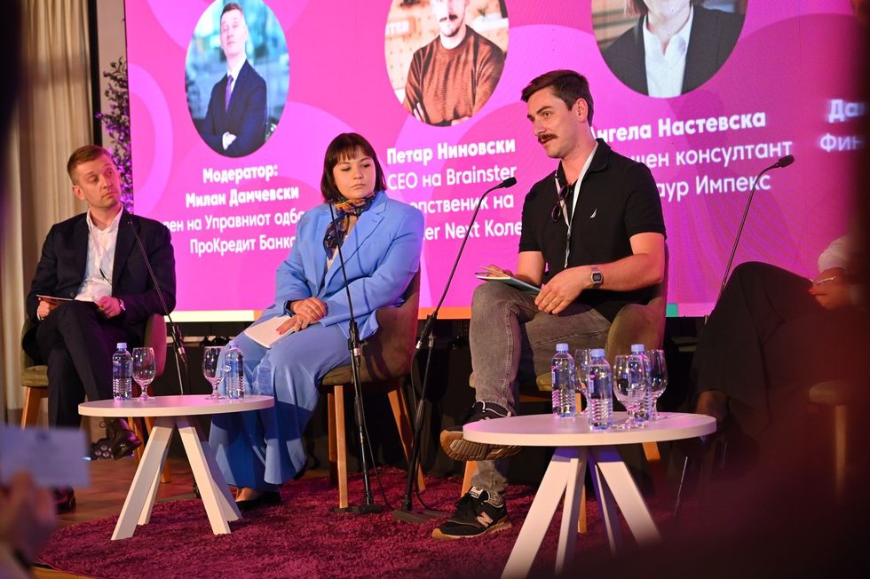 ProCredit panel diskusija 1