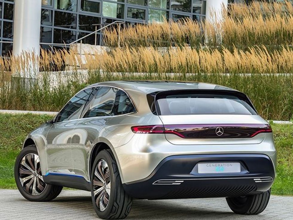 Prodhuesi kinez që ka kopjuar shumë vetura padite kompanine Mercedes per imitim foto 2