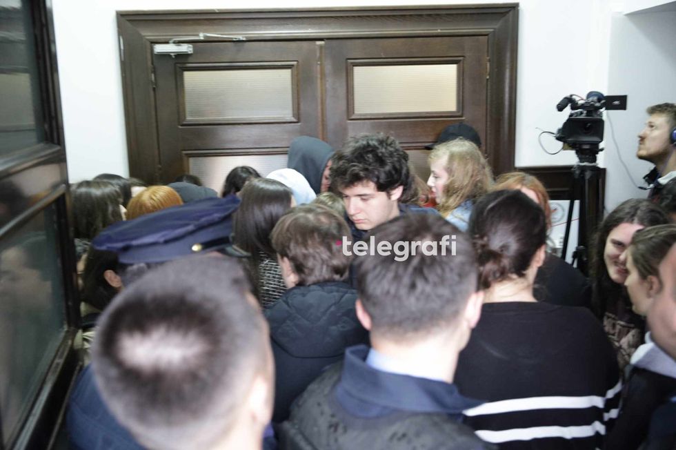 Protesta para Rektoratit