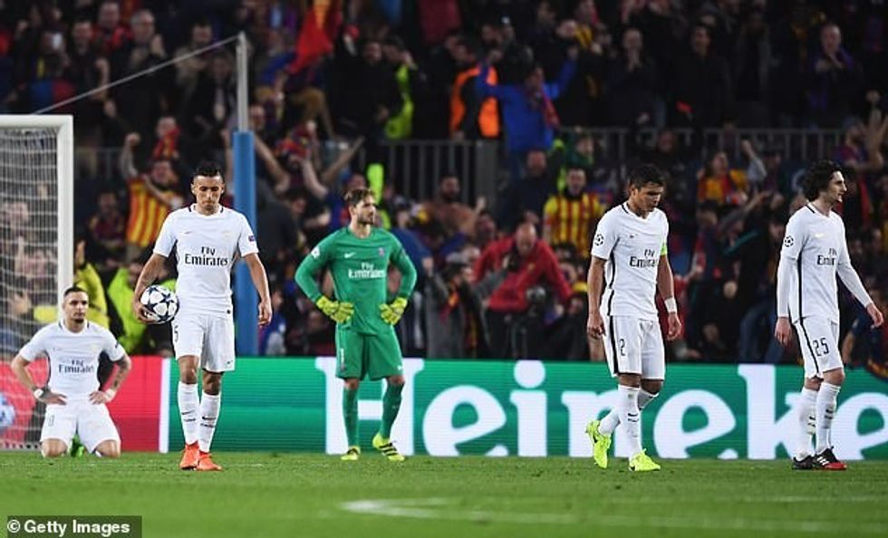 PSG players look dejected after Sergi Roberto's last minute winner at the Camp Nou in 2017