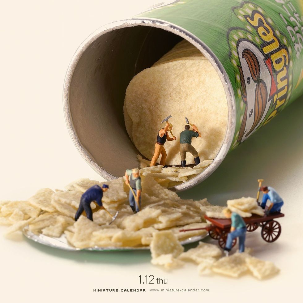 Punime të mahnitshme me gjëra të përditshme dhe figura të vogla foto 10