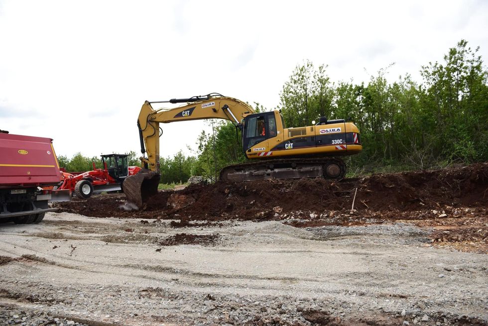 Punimet ne rrugen Kijeve Dollc 1