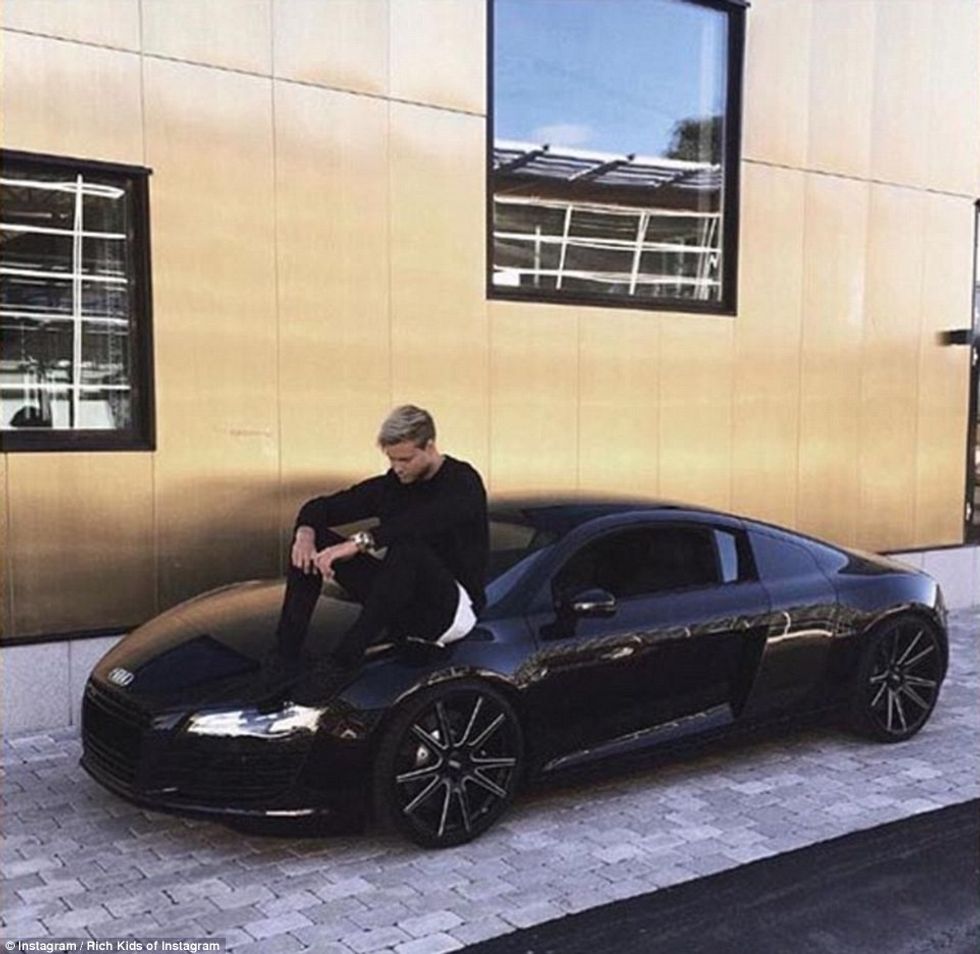 Pushimet që nuk mbarojnë kurrë për Femijet e Pasur te Instagramit foto 7