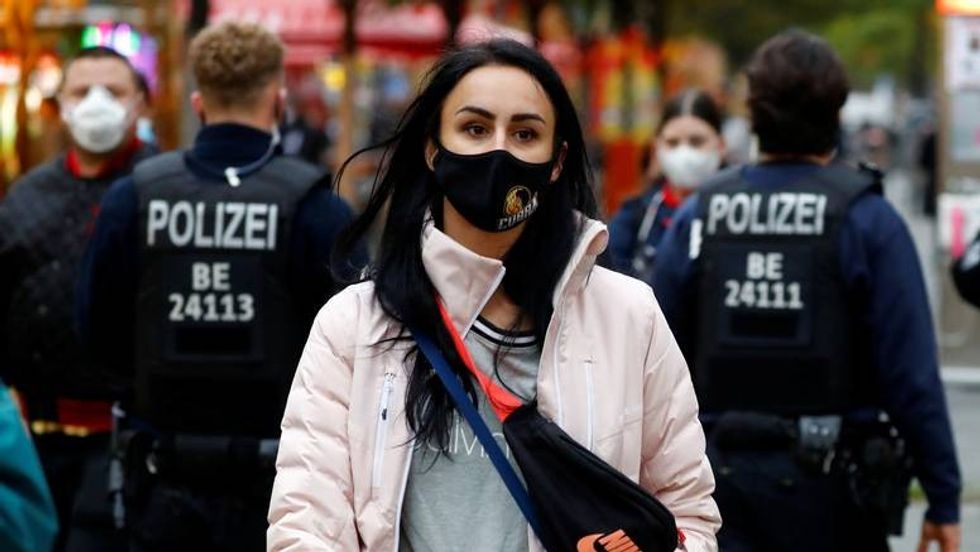 pxl reu 261020 30633015