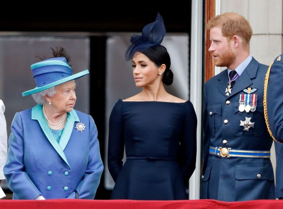 queen eilzabeth meghan markle and prince harry 1