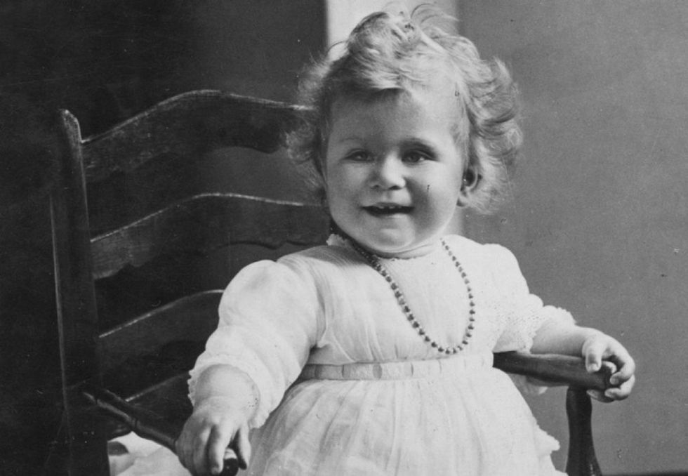 queen-elizabeth-ii-1927-