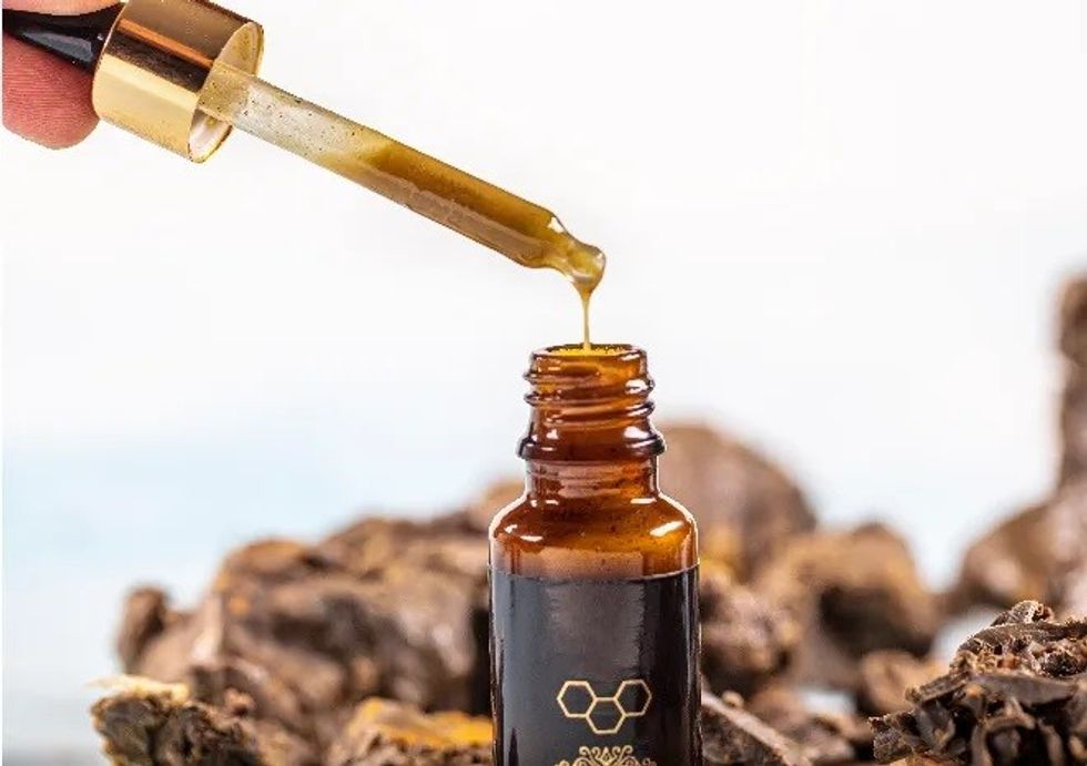 ragam manfaat propolis untuk kesehatan keluarga halodoc