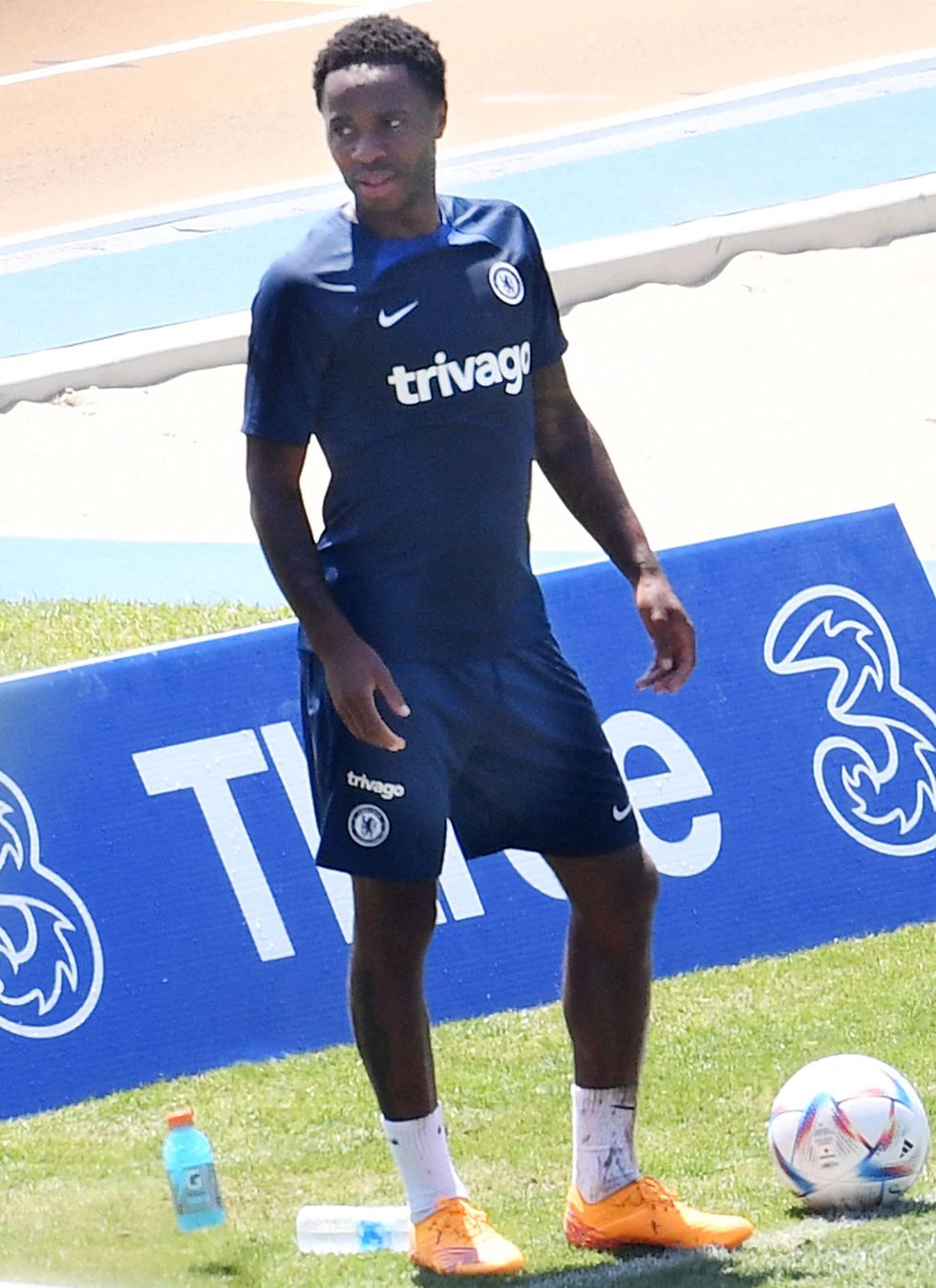 Raheem Sterling tashmë ka qenë duke u stërvitur me klubin e ri Chelsea në LA