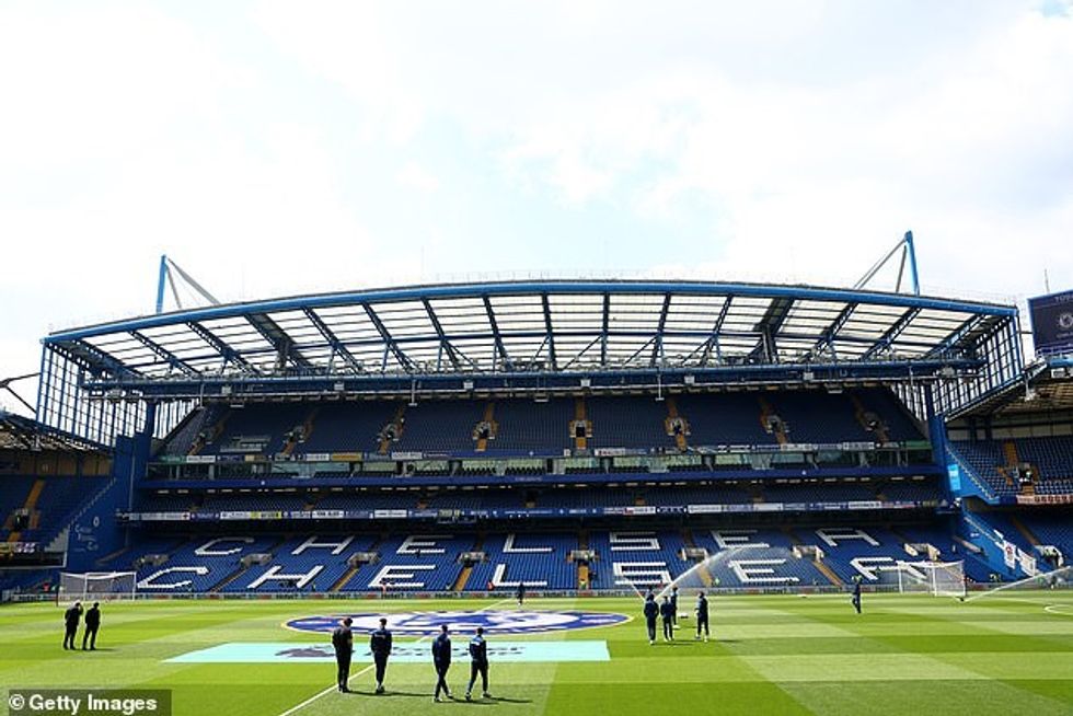 Raine Group pritet të emërojë një ofertues të preferuar për Chelsean në ditët në vijim