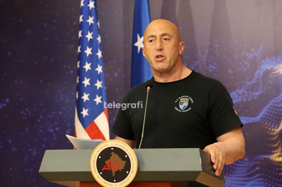 Ramush Haradinaj konference per mocionin per Albin Kurtin foto Ridvan Slivova 5
