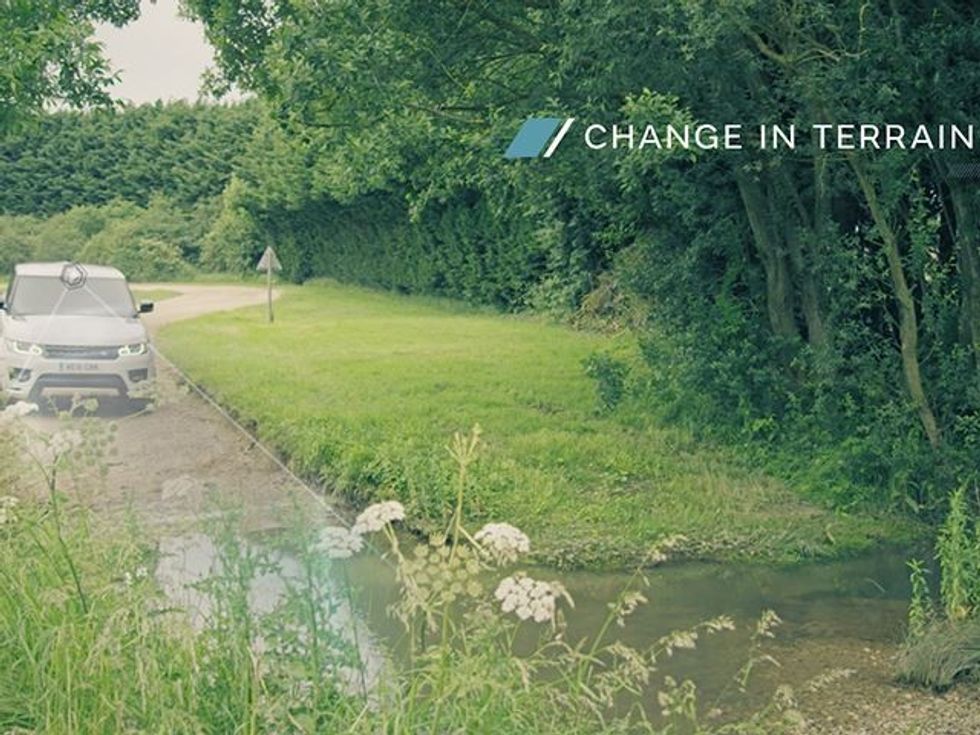 Range Rover shumë afër krijimit të veturës plotësisht vetëvozitëse foto 4