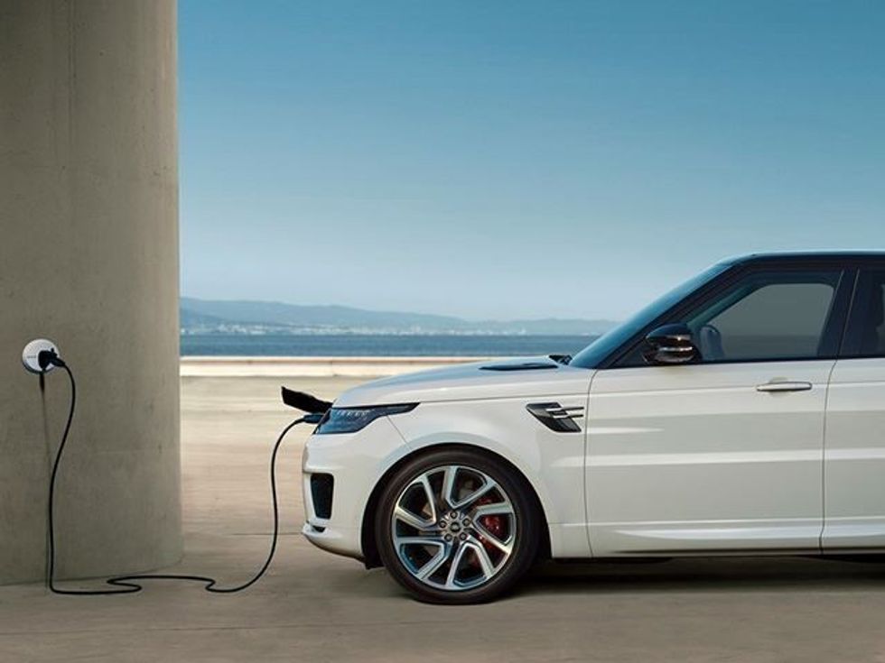 Range Rover Sport hibridi i cili lansohet vitin qe vjen foto 4
