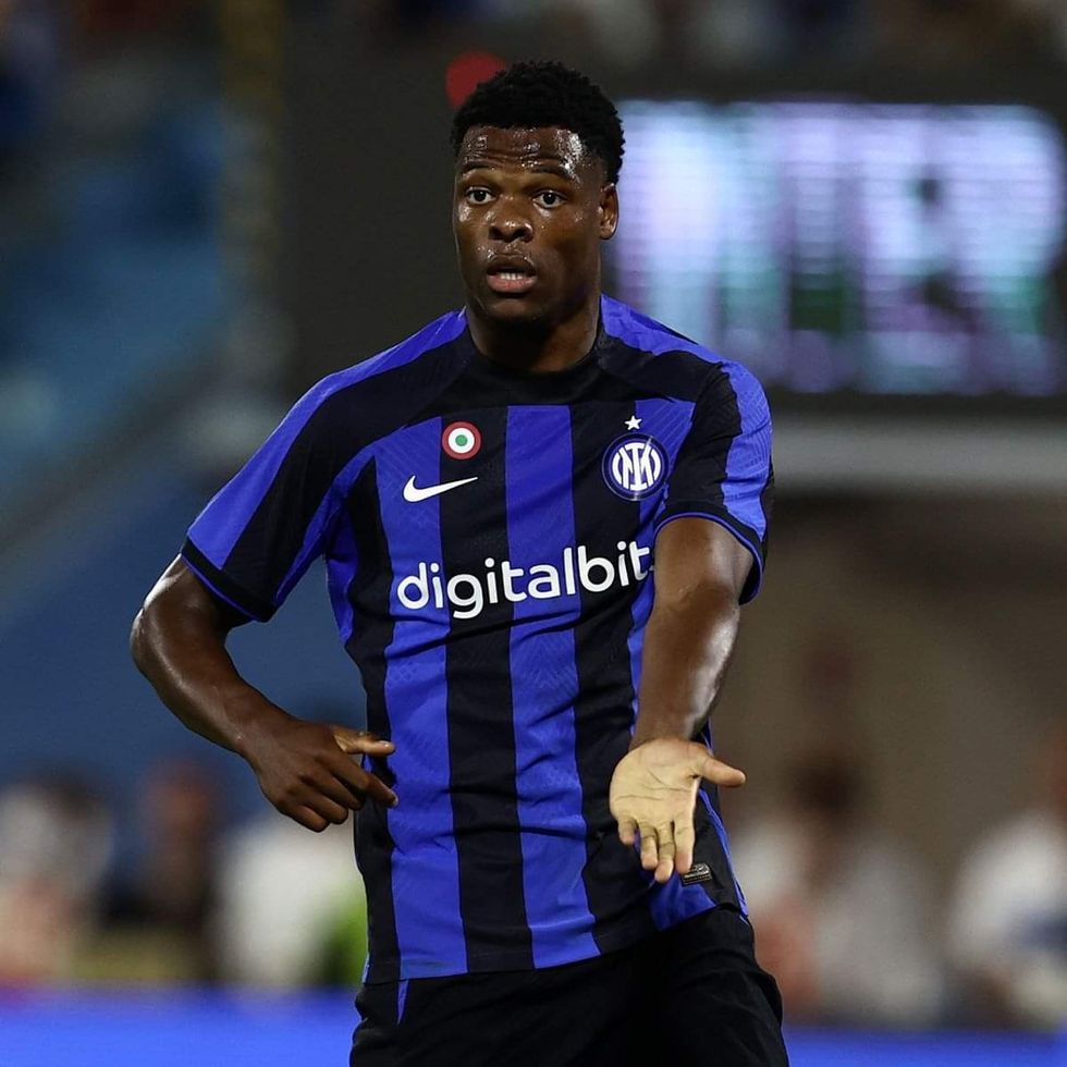 received 1698983633793327