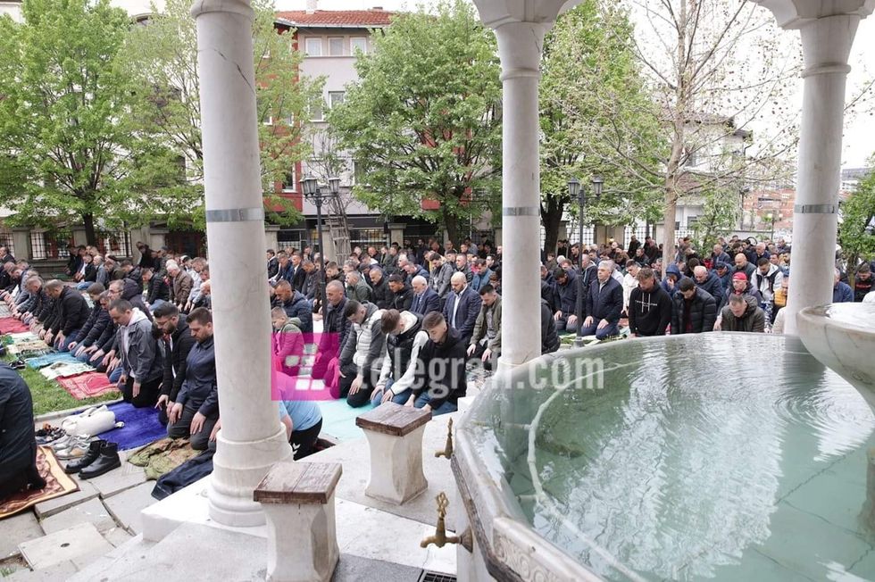 received 327476462755942