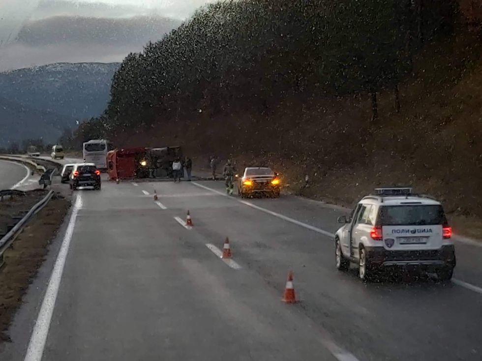 received 464653450868977