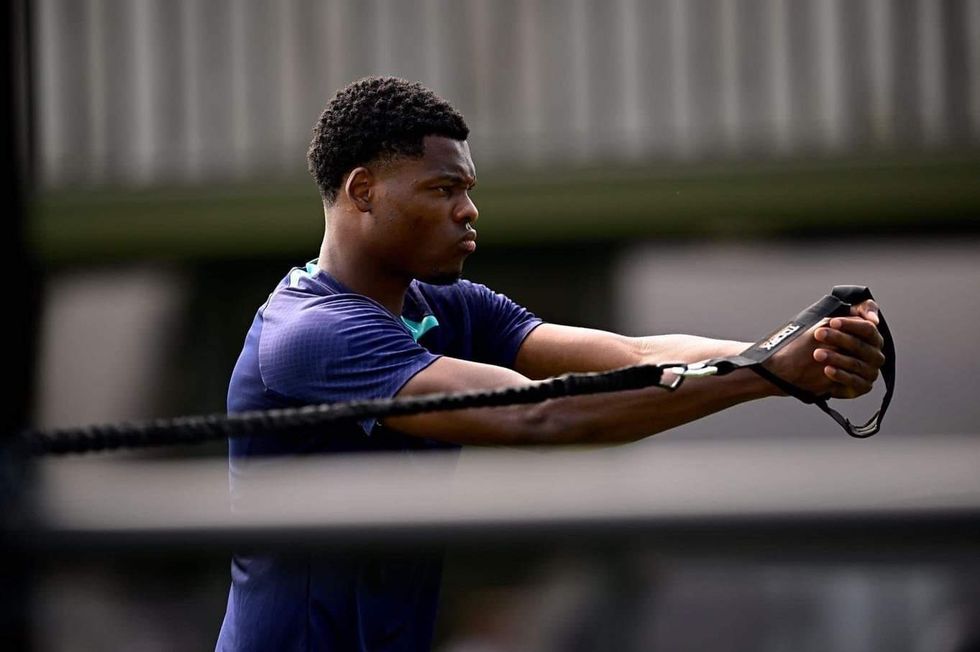 received 775550367196903