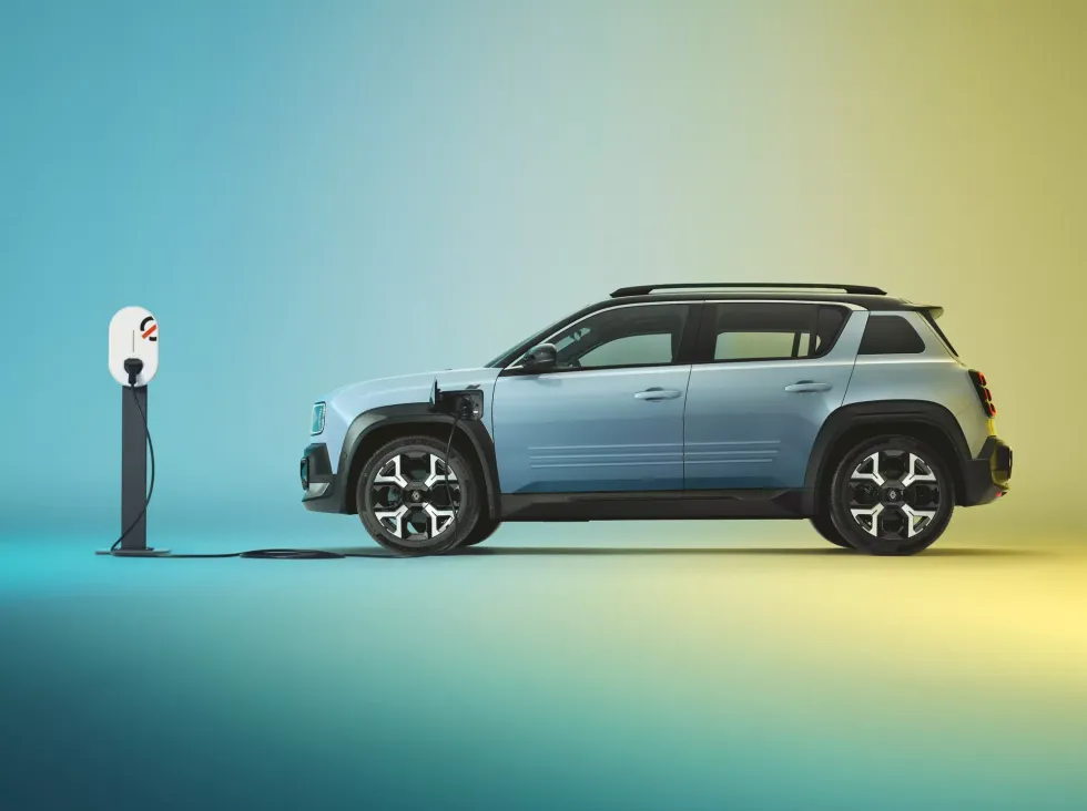 Renault 4 E-Tech electric